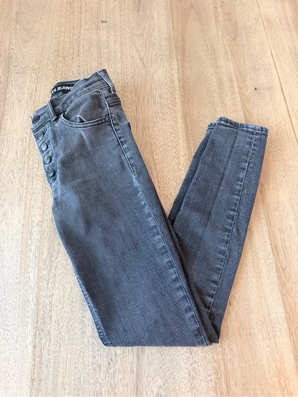EXPRESS JEANS Women's High-Rise Button-Fly Skinny Jegging Jeans - Gray
